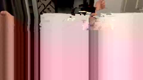 Snapshot of mediokilo69 chatting on 12.17.25 mediokilo69 online show from 12.17.25