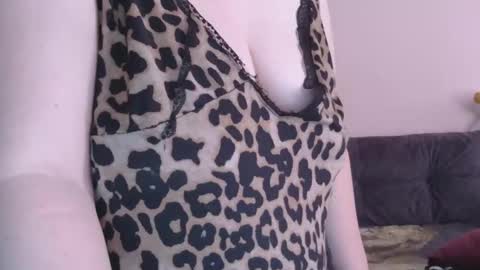 Snapshot of medjik_lool chatting on 03.22.26 Oltereodora-lima online show from 03.22.26