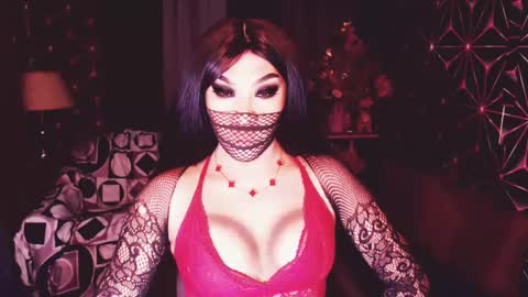 THE QUEEN ALPHA   Queen Medusa Prey online show from 03.04.25