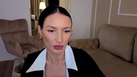 MedussaEyes online show from 02.07.26