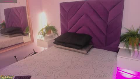 meeganfoox online show from 02.09.26