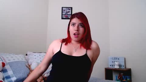 Snapshot of meehturt chatting on 10.16.25 anna online show from 10.16.25