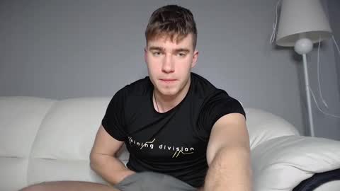 Snapshot of megamaxxxl chatting on 03.01.25 Max online show from 03.01.25