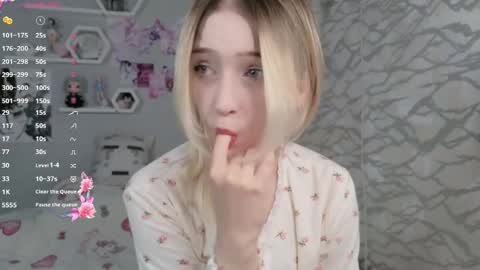 Snapshot of megan__ami chatting on 06.03.26 Megan online show from 06.03.26