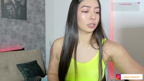 Megan Bluee online show from 07.10.26