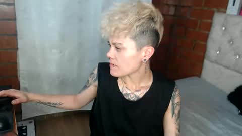 Snapshot of megan_coop3r_ chatting on 05.27.26 Megan and sophi online show from 05.27.26