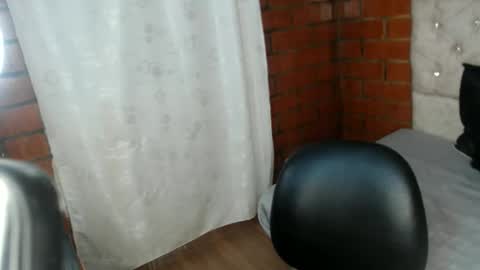 Snapshot of megan_coop3r_ chatting on 06.01.26 Megan and sophi online show from 06.01.26