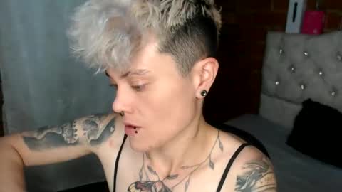 Snapshot of megan_coop3r_ chatting on 06.11.26 Megan and sophi online show from 06.11.26