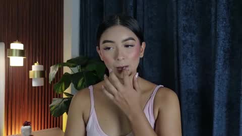 Snapshot of megan_cruzgb chatting on 05.21.26 Carolina Paez online show from 05.21.26