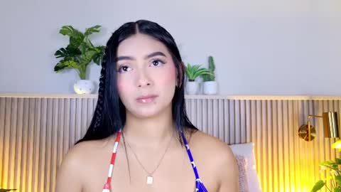 Snapshot of megan_cruzgb chatting on 06.18.26 Carolina Paez online show from 06.18.26
