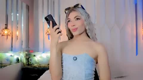 megan do santos online show from 05.26.26