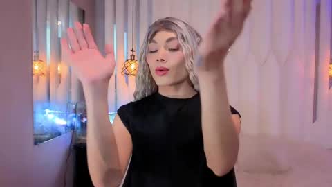 megan do santos online show from 05.30.26