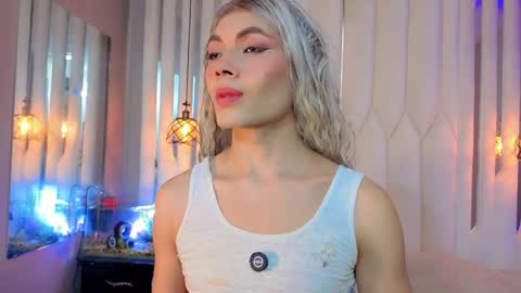 megan do santos online show from 06.02.26