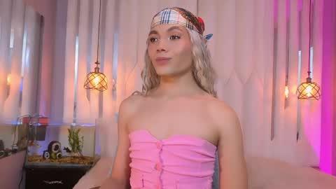 megan do santos online show from 06.04.26