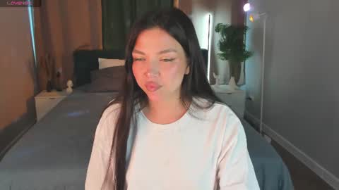 Megan Fosterr online show from 07.23.26