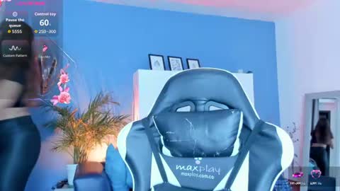    online show from 07.08.26