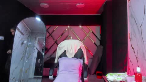 megan_latinn online show from 07.14.26