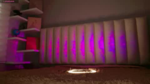     online show from 02.05.26