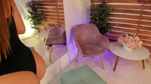 megan_raiin online show from 03.12.25