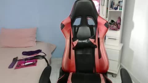 Megan online show from 10.12.25