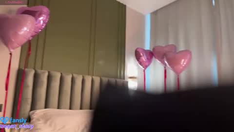 Stacy UTC 700   0800am-0200pm  online show from 02.17.26