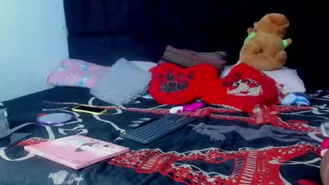 Snapshot of megan_stathan chatting on 10.03.25 Megan online show from 10.03.25