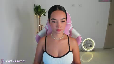 megan sweet online show from 06.25.26