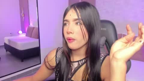 Snapshot of megan_thorp chatting on 06.16.26 Sheila online show from 06.16.26