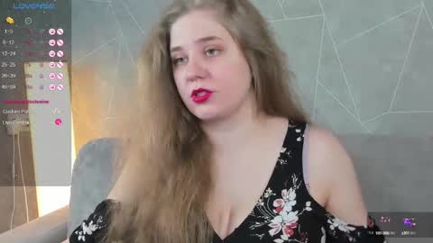 Megan Mon Fri  1600-2200pm Tue Wen Sat 0900-1600pm online show from 01.26.25