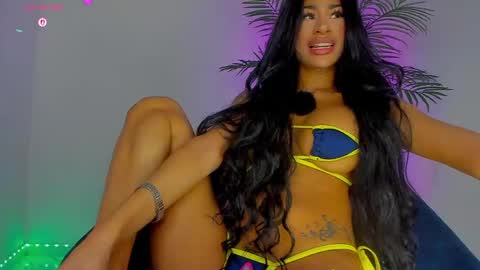 megancarlott_ online show from 05.11.26