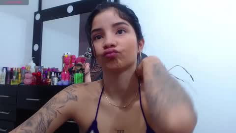 Snapshot of meganfox2244397 chatting on 02.07.25 meganfox online show from 02.07.25