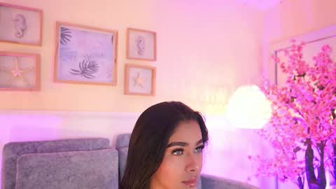 Snapshot of meganlowell chatting on 01.31.26 Megan Lowell online show from 01.31.26