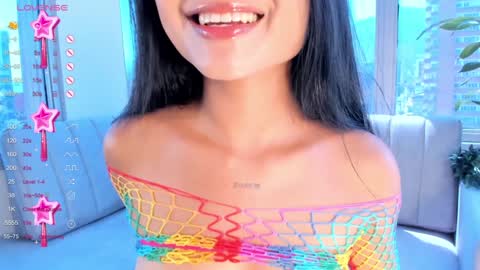 Snapshot of megann__sweet chatting on 01.20.25 Mara online show from 01.20.25