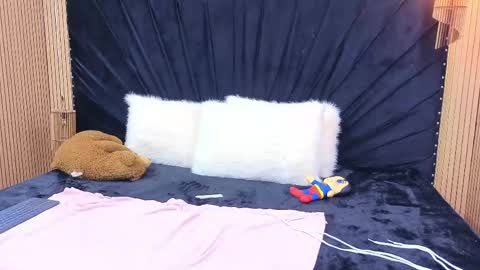 Megan online show from 05.16.26