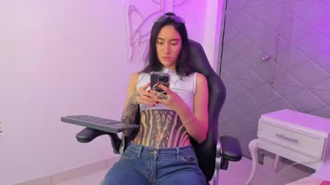 Megan Presley online show from 05.18.26