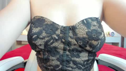 Megan Queen online show from 05.25.26