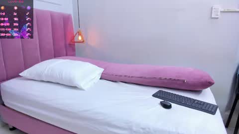 Megan  online show from 06.10.26