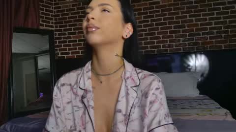 Megan online show from 10.05.25