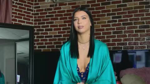 Megan online show from 10.16.25