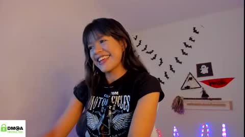 Megan online show from 10.05.25