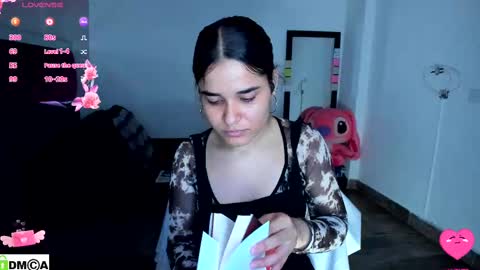 Megan Xue online show from 09.29.25