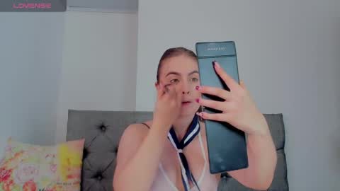 megansammy online show from 05.08.26