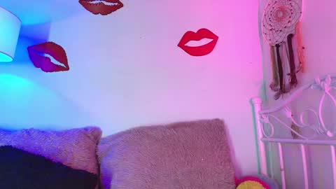 Snapshot of meggan_jade chatting on 01.21.25 Meggan online show from 01.21.25