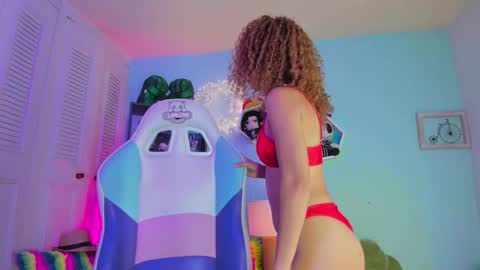 Snapshot of meggan_jade chatting on 02.08.25 Meggan online show from 02.08.25