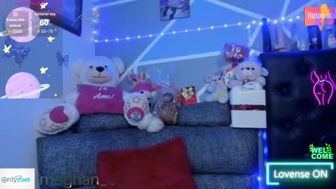 Snapshot of meghan_sexyy chatting on 02.27.26 Alejandra 3 online show from 02.27.26