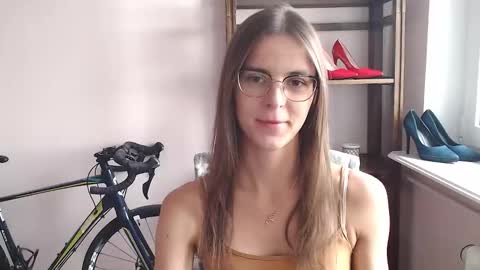 Megi online show from 03.30.26
