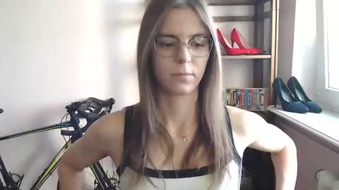 Snapshot of megi_erotic chatting on 06.06.26 Megi online show from 06.06.26