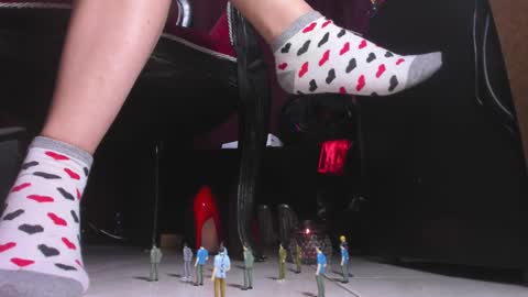 Goddess Sara online show from 01.13.25