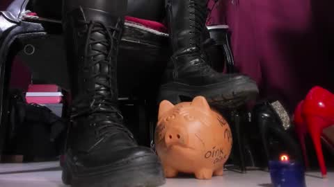 Goddess Sara online show from 02.13.26