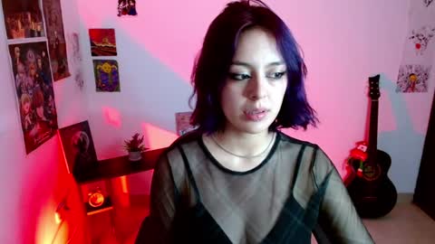 Snapshot of mei04_ chatting on 12.18.24 Melissa online show from 12.18.24